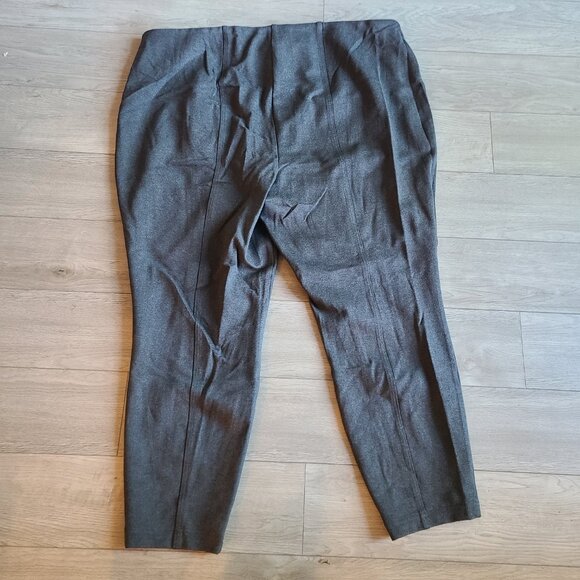 Dalia Plus Straight Leg Size 26 - Picture 3 of 3